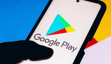 Google Blokir Hampir 2 Juta Aplikasi Di Play Store