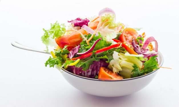 Cara Membuat Salad Protein Tinggi Di Rumah