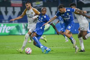 Duel Sengit Papan Atas, Arema FC Versus Madura United