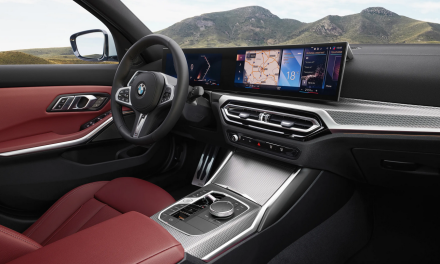 BMW Seri 3 Terbaru Rilis: Kokpit Digital Melengkung Yang Canggih