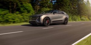 Cadillac Lyriq V-Series Diluncurkan, Dengan Kemewahan Amerika