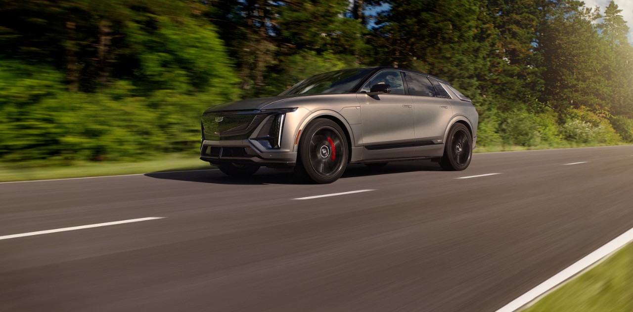 Cadillac Lyriq V-Series Diluncurkan, Dengan Kemewahan Amerika