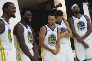 Golden State Warriors Siapkan Skema Tukar Tambah Pemain
