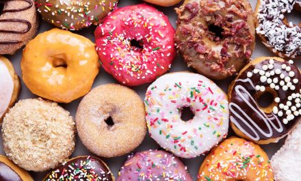 Donat Kentang Modern: Kudapan Sederhana Tampil Mewah