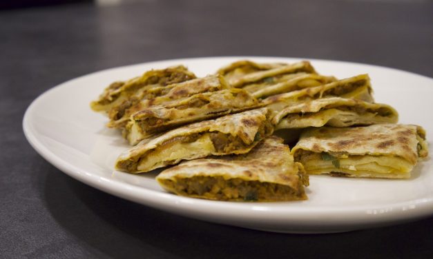 Mengenal Mutabbaq Yaman, Martabak Telur Yang Kini Mendunia