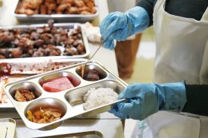 Evaluasi Makan Bergizi Gratis, Kaji Aturan Pembatasan Sasaran