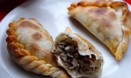 Uniknya Empanadas Mendoza Argentina Isi Daging Dan Zaitun