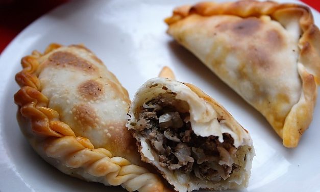 Uniknya Empanadas Mendoza Argentina Isi Daging Dan Zaitun
