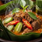 Garang Asem Daging Kudus: Kuah Belimbing Wuluh Daun Pisang