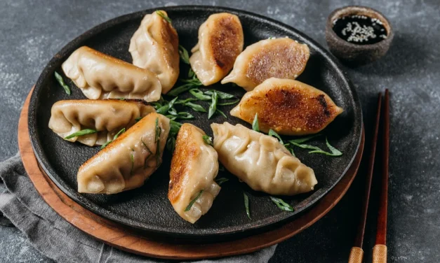 Jiaozi Kukus Tiongkok: Pangsit Daging Dan Kol Berbalut Cuka