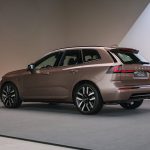 Volvo XC60 Recharge Tawarkan Tenaga Monster 462 HP