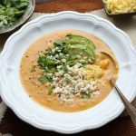 Locro De Papa Ekuador Sajikan Sup Kentang Keju Dan Alpukat